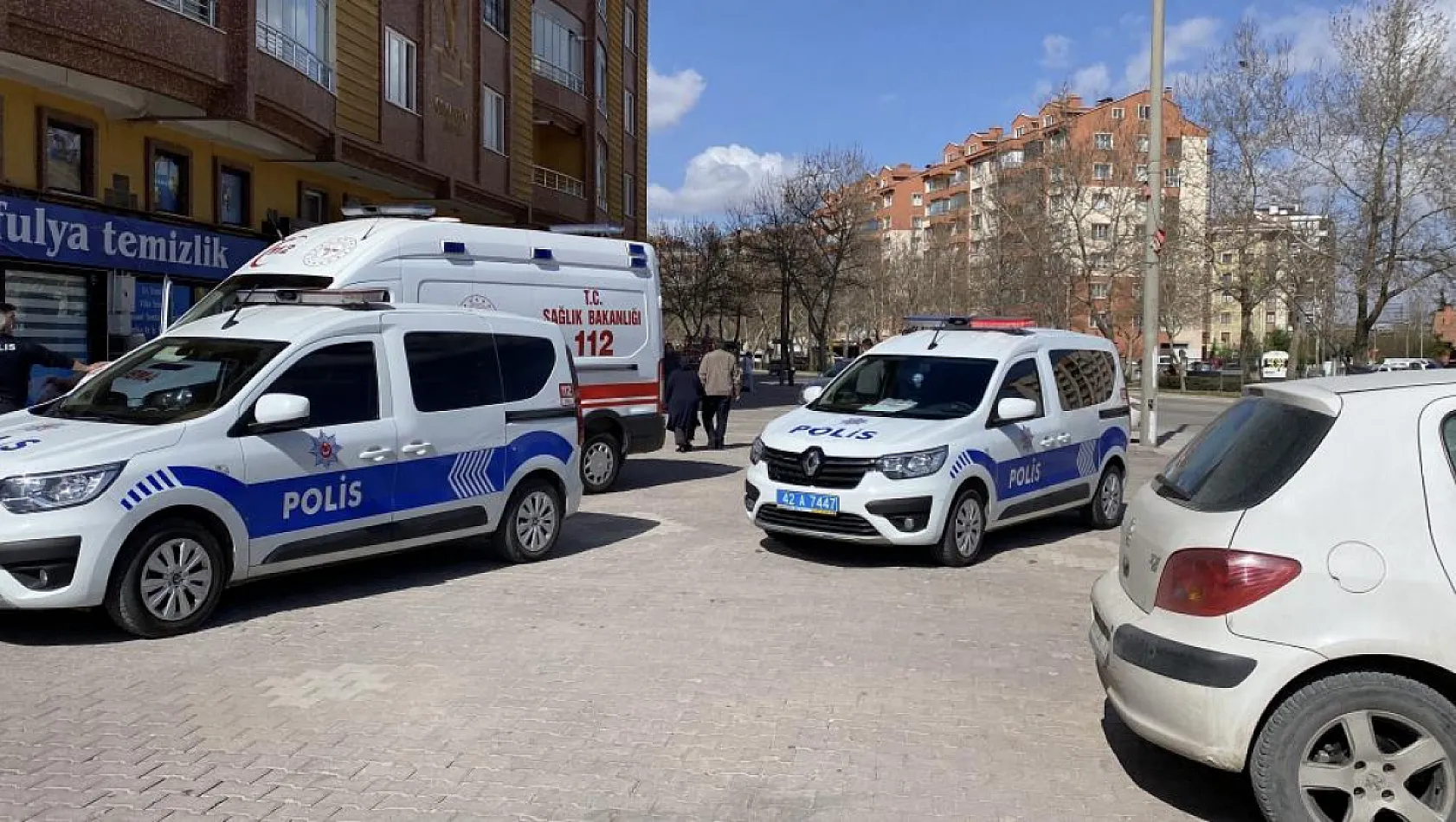 Kardeş kavgası kanlı bitti: 10 yaşındaki çocuk ağabeyini bıçakladı
