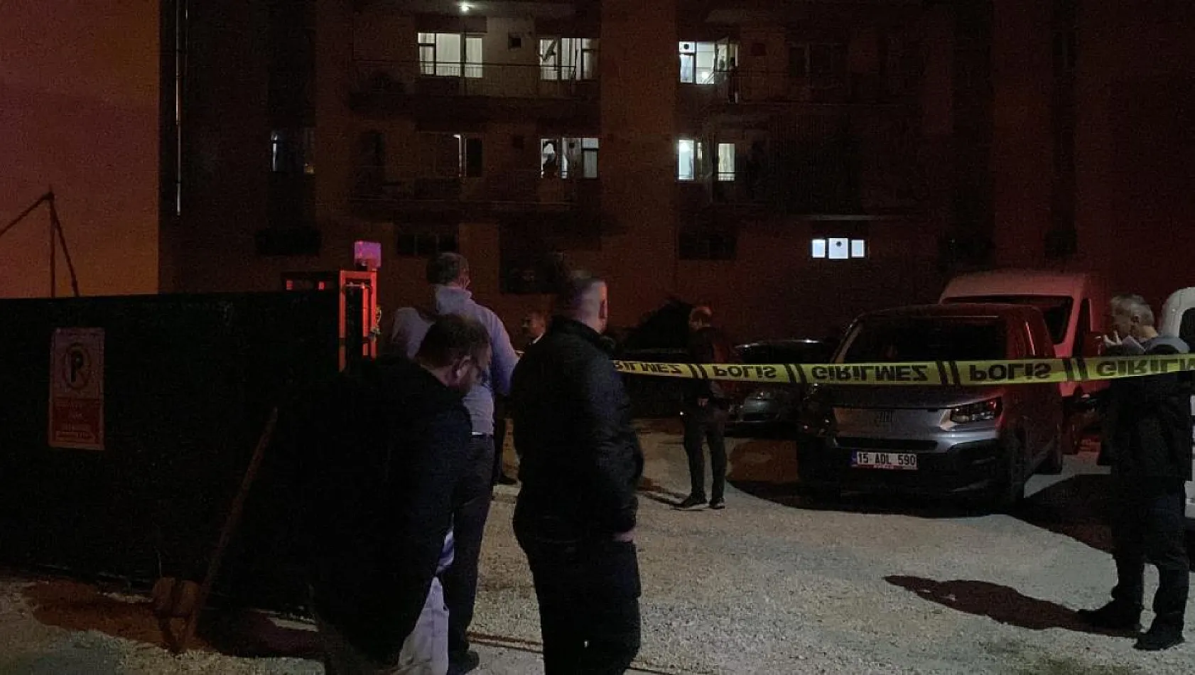 Anten tamir ederken çatıdan düşüp hayatını kaybetti