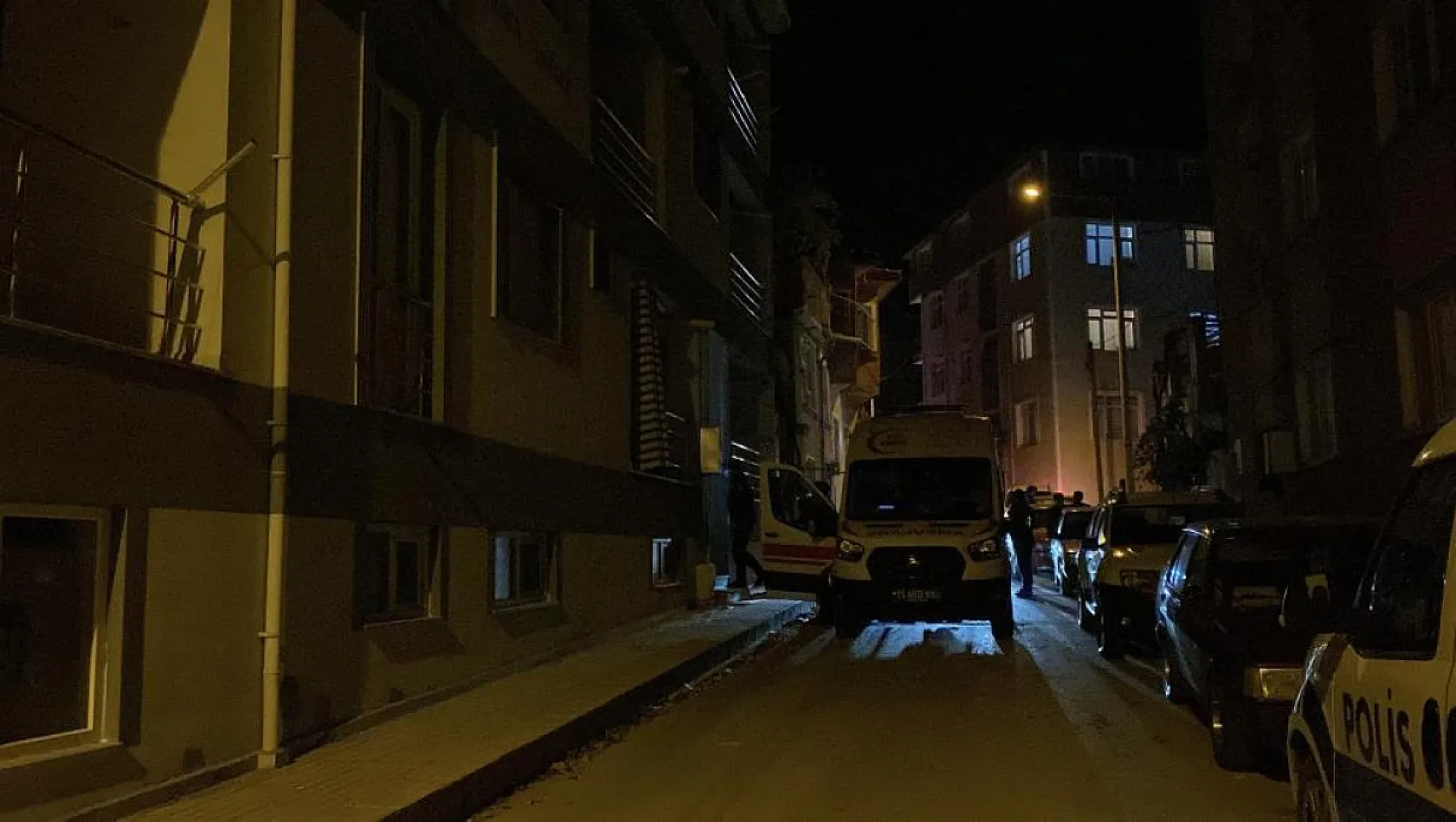 Kayıp İhbarı Üzerine Eve Giren Ekipler Yaşlı Adamı Ölü Buldu