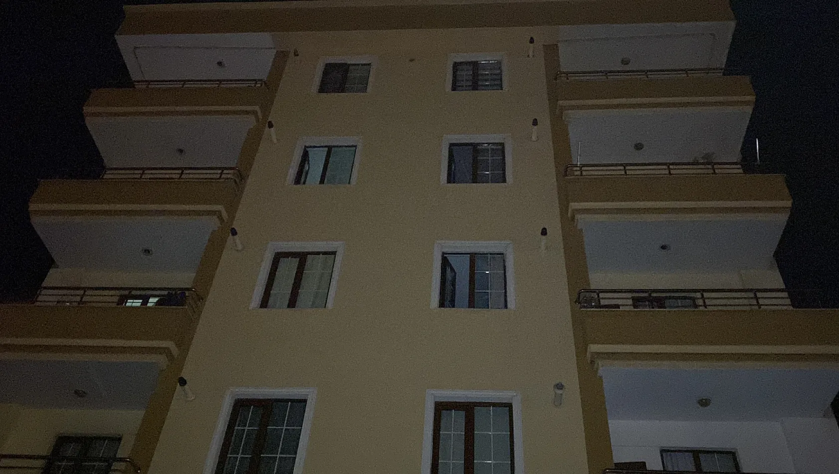 İlaçlama yapılan apartmandaki 7 kişi hastanelik oldu