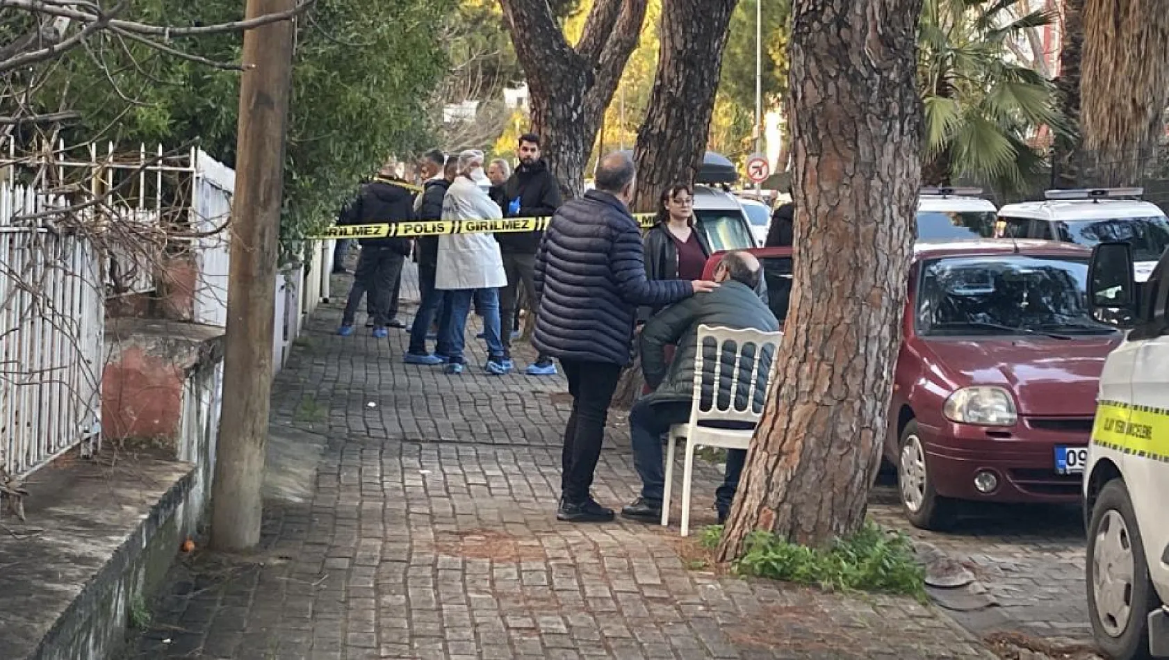 Yaşlı çift evlerinde bıçaklanarak öldürülmüş halde bulundu