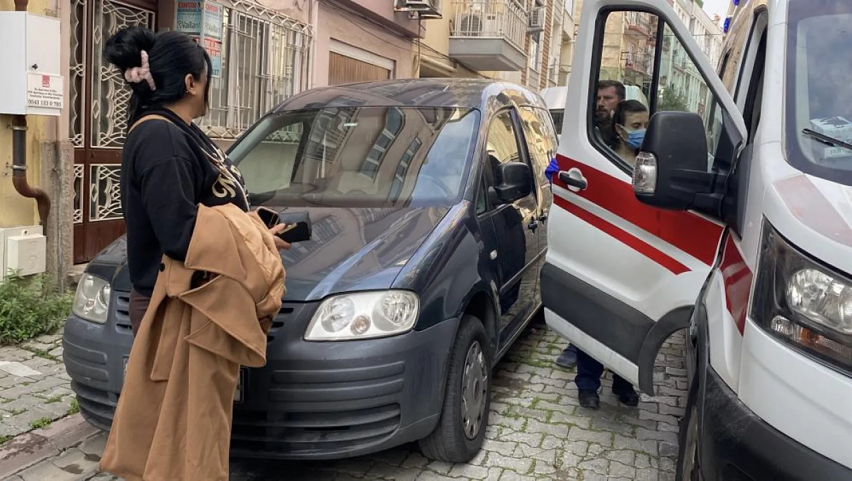 Aydın'da asansörde mahsur kalanların yardımına itfaiye ekipleri koştu