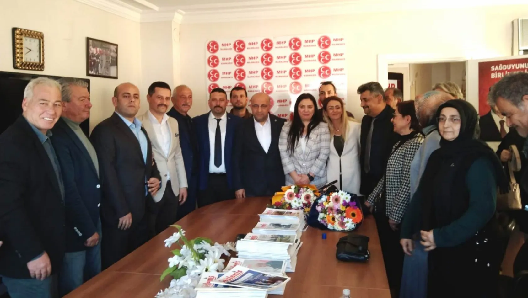 MHP milletvekili adayı ünlü oyuncu Balcı tüm oylara talip