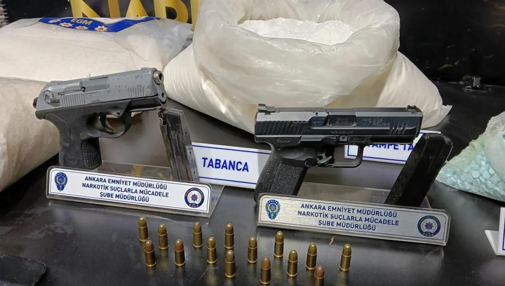Uyuşturucu şebekeleri çökertildi