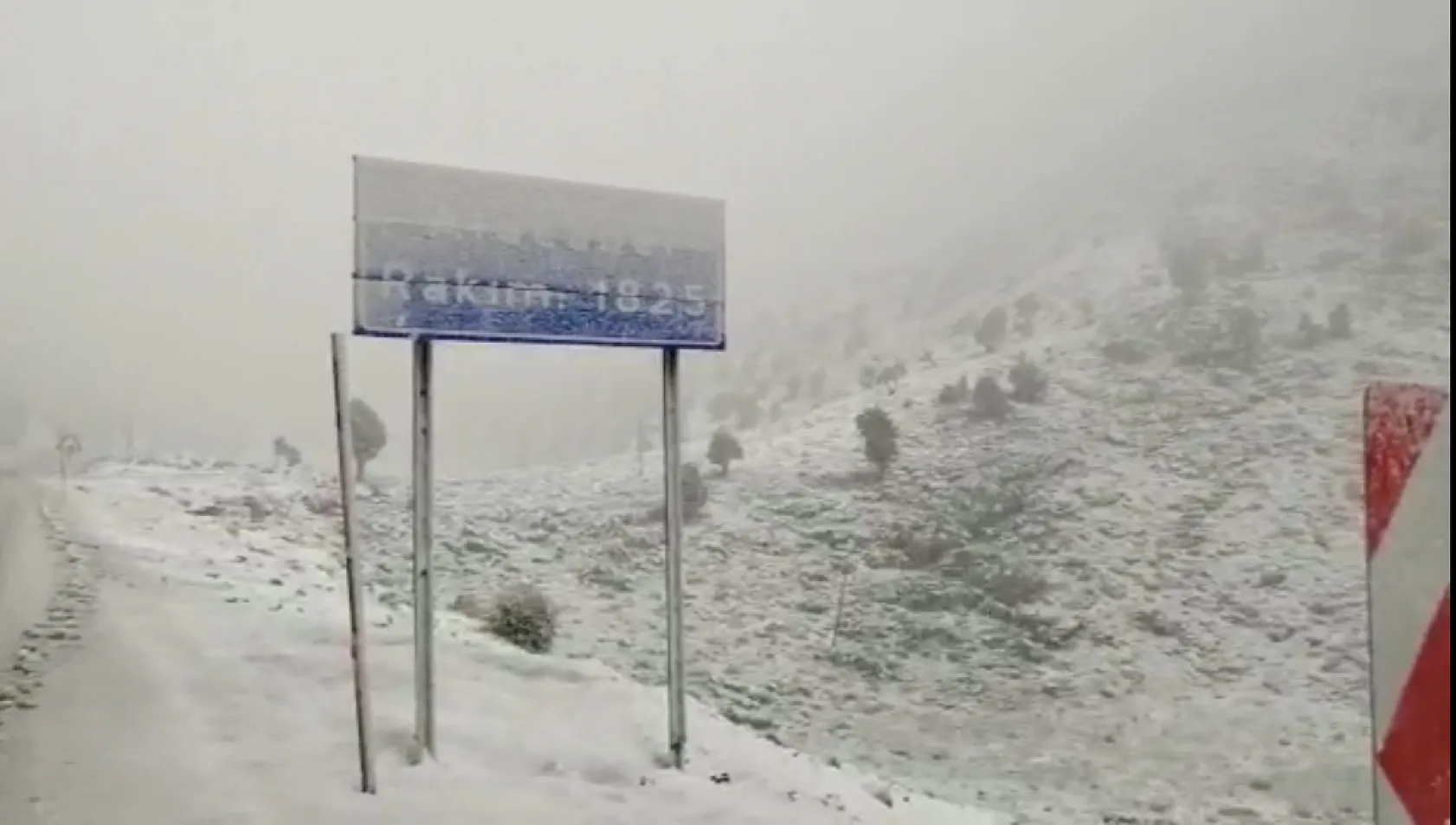 Antalya'ya nisan ayında kar süprizi