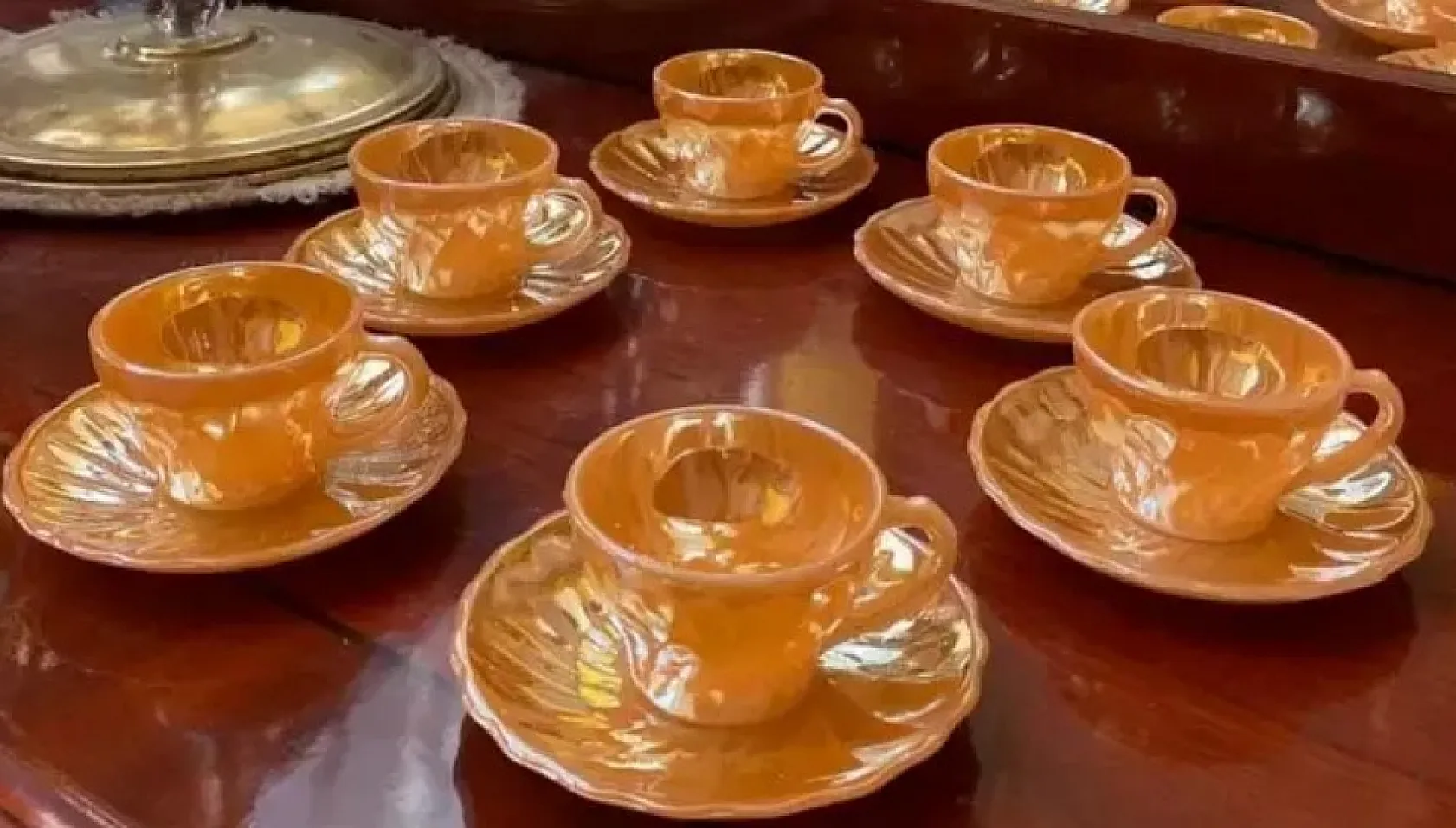 Büyükannenizin Fincanları Altın Madeni Çıktı! Servet Değeri Milyonları Aşıyor!