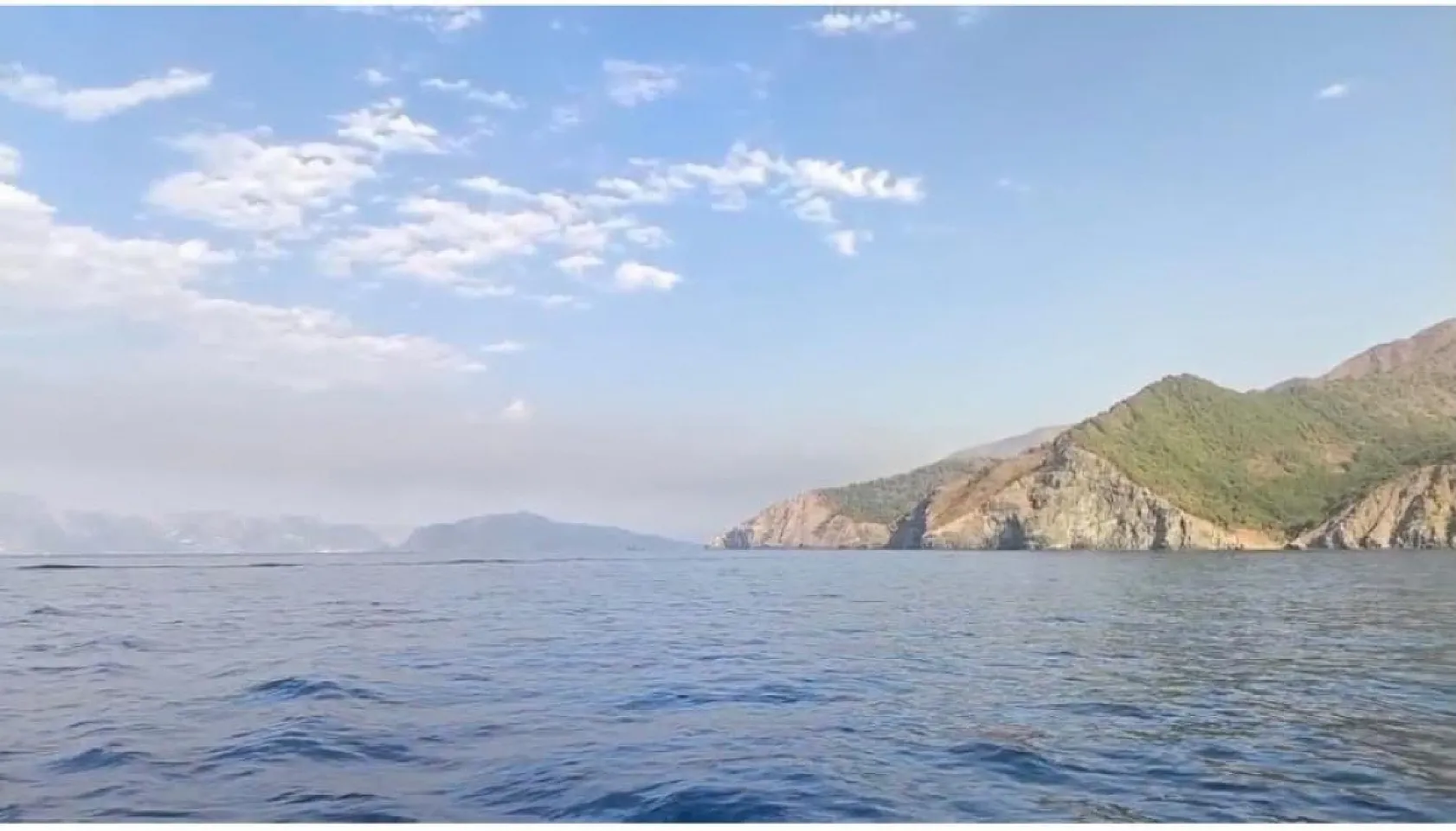 Marmaris'teki yangının enerjisi düşürüldü, ekiplerin mücadelesi sürüyor