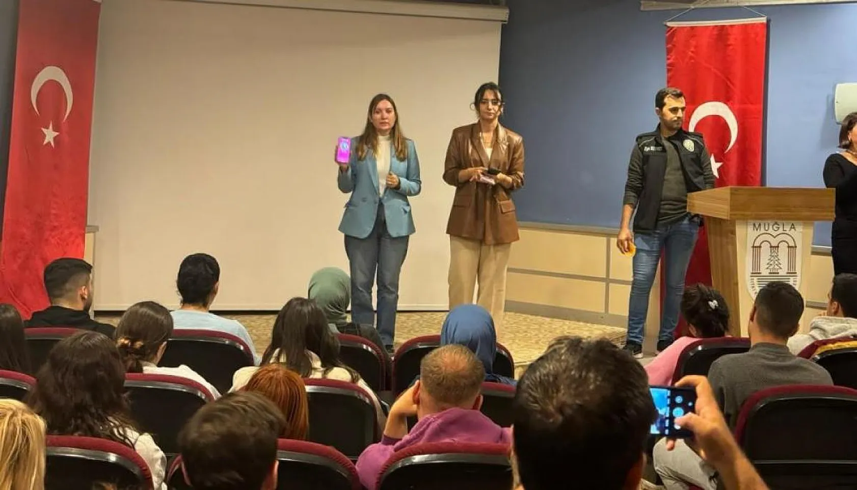 Öğrencilere 'KADES''in önemi anlatıldı