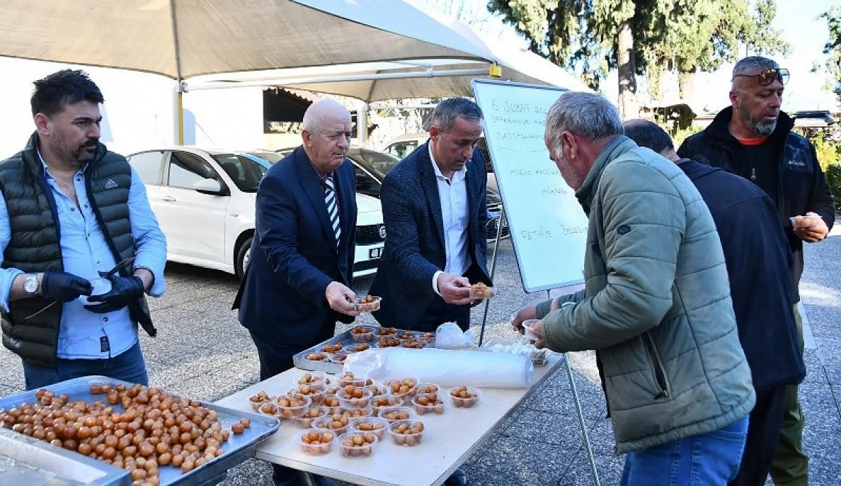 Rahmeti ve Bereketi Bol 'Üç Ayların' İkinci Kandili Miraç Kandili Kutlandı