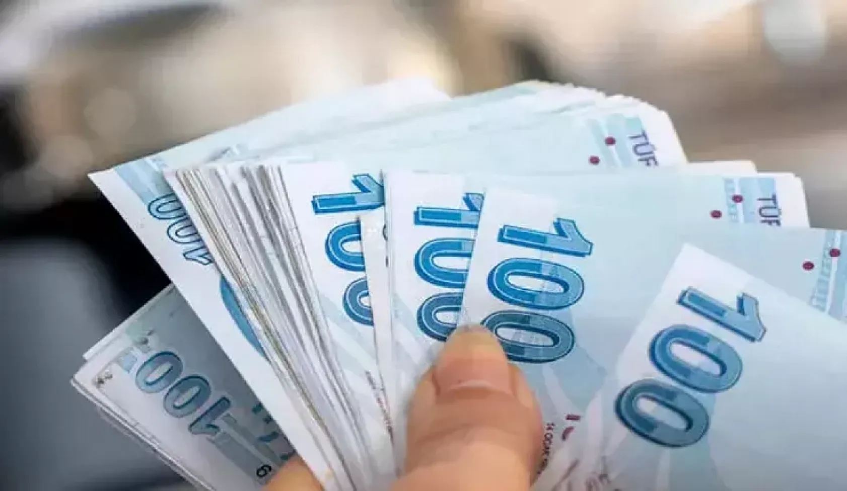 Memur ve Emekli Ocak'ta Ne Kadar Zam Alacak? Uzman isim tek tek hesapladı!