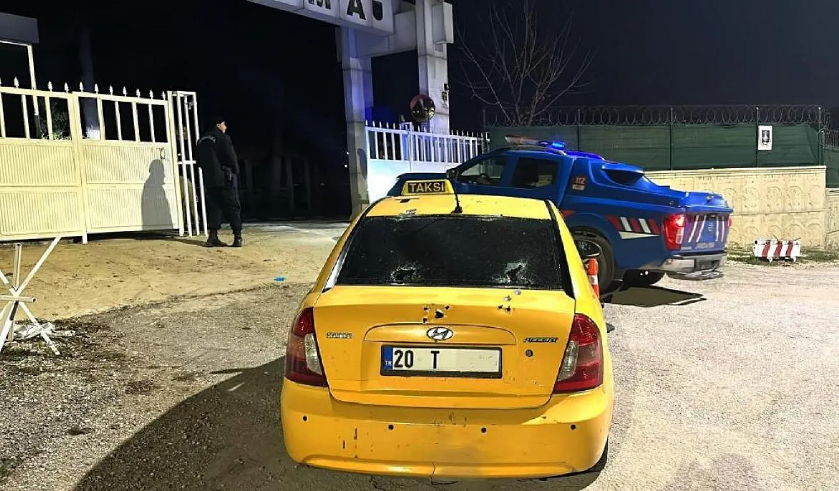 Baba ve 3 oğlundan evi terk eden anneye korkunç tuzak!