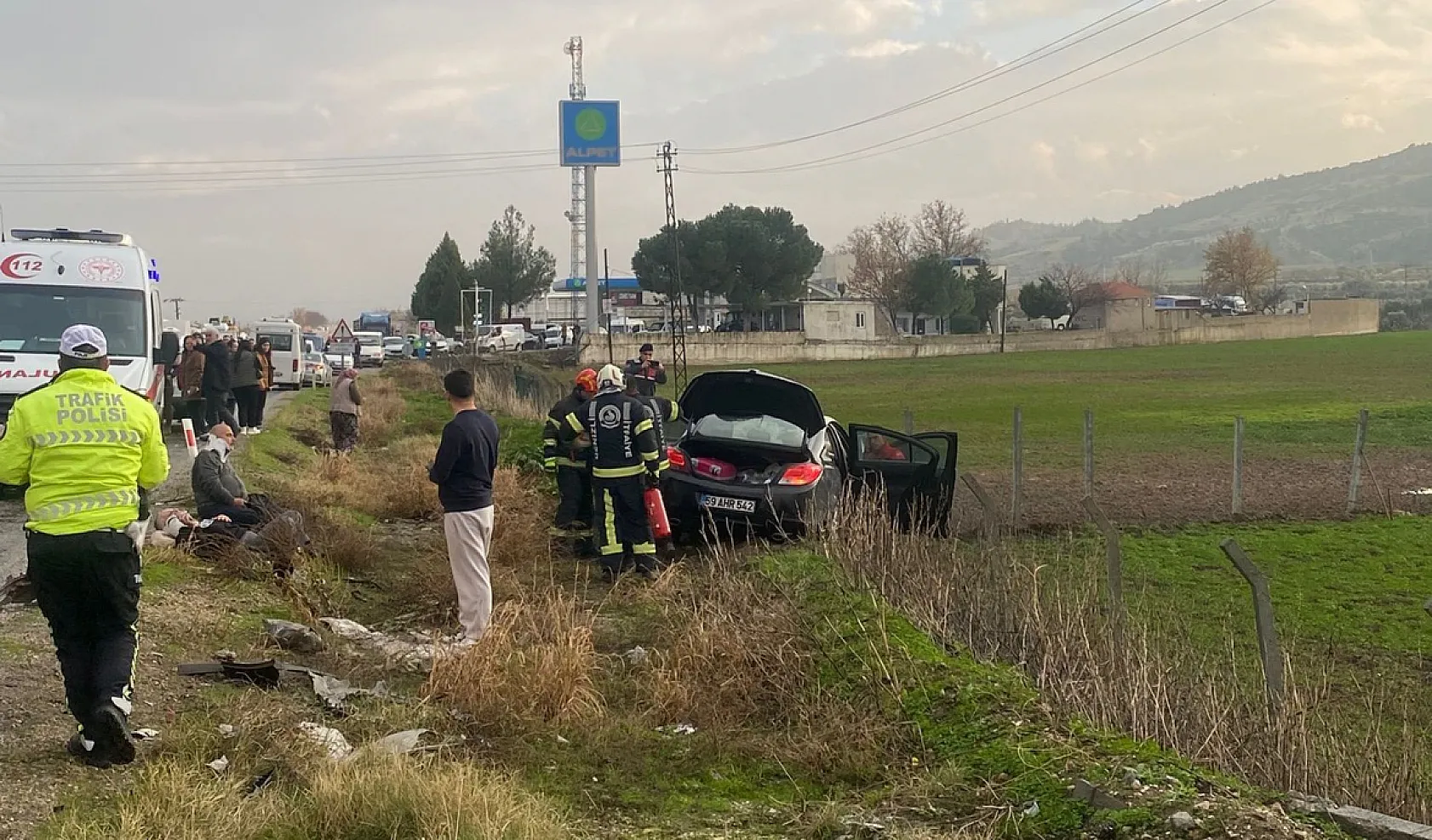 Düğün yolundaki facia gibi kazada bir aile yok oldu: 3 ölü, 3 yaralı