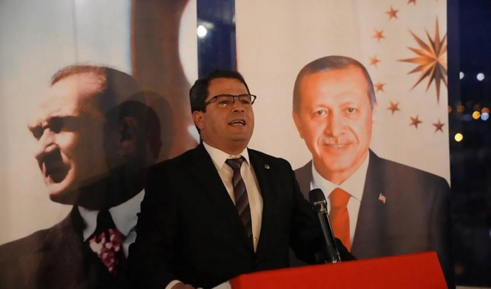 Başkan Akdenizli, MHP Teşkilatının Yemeğine Katıldı
