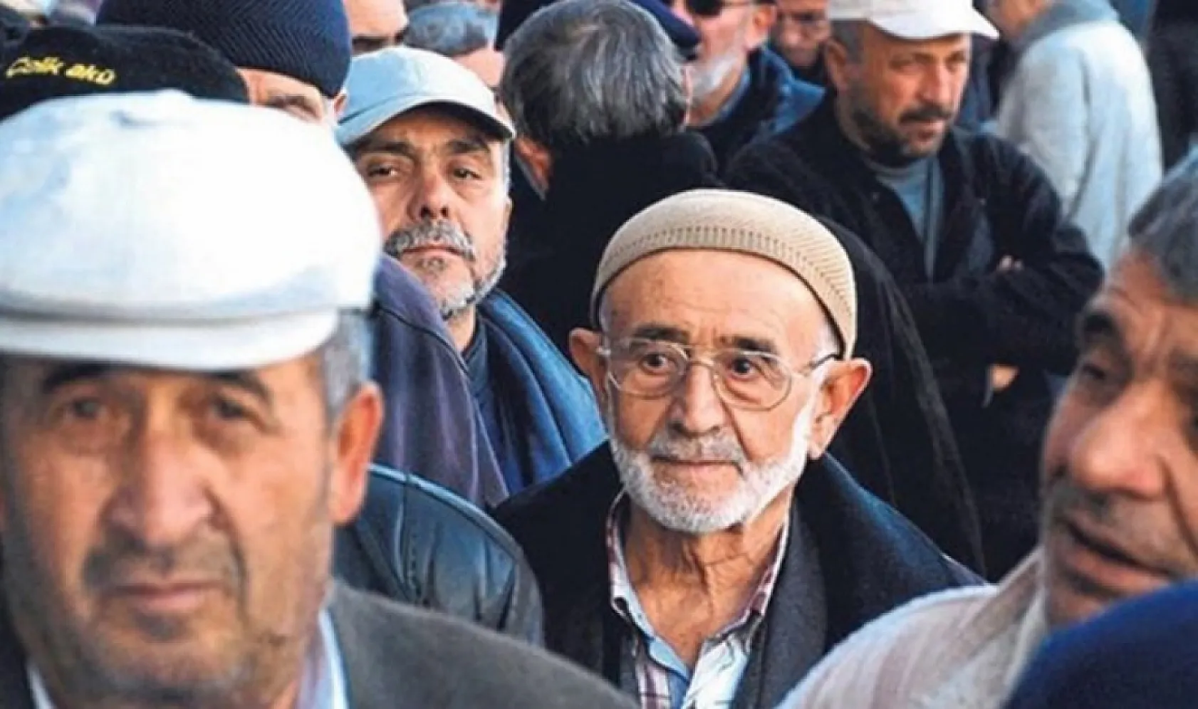 Bakan sinyal verdi, 1 milyon emekliyi ilgilendiren yeni düzenleme