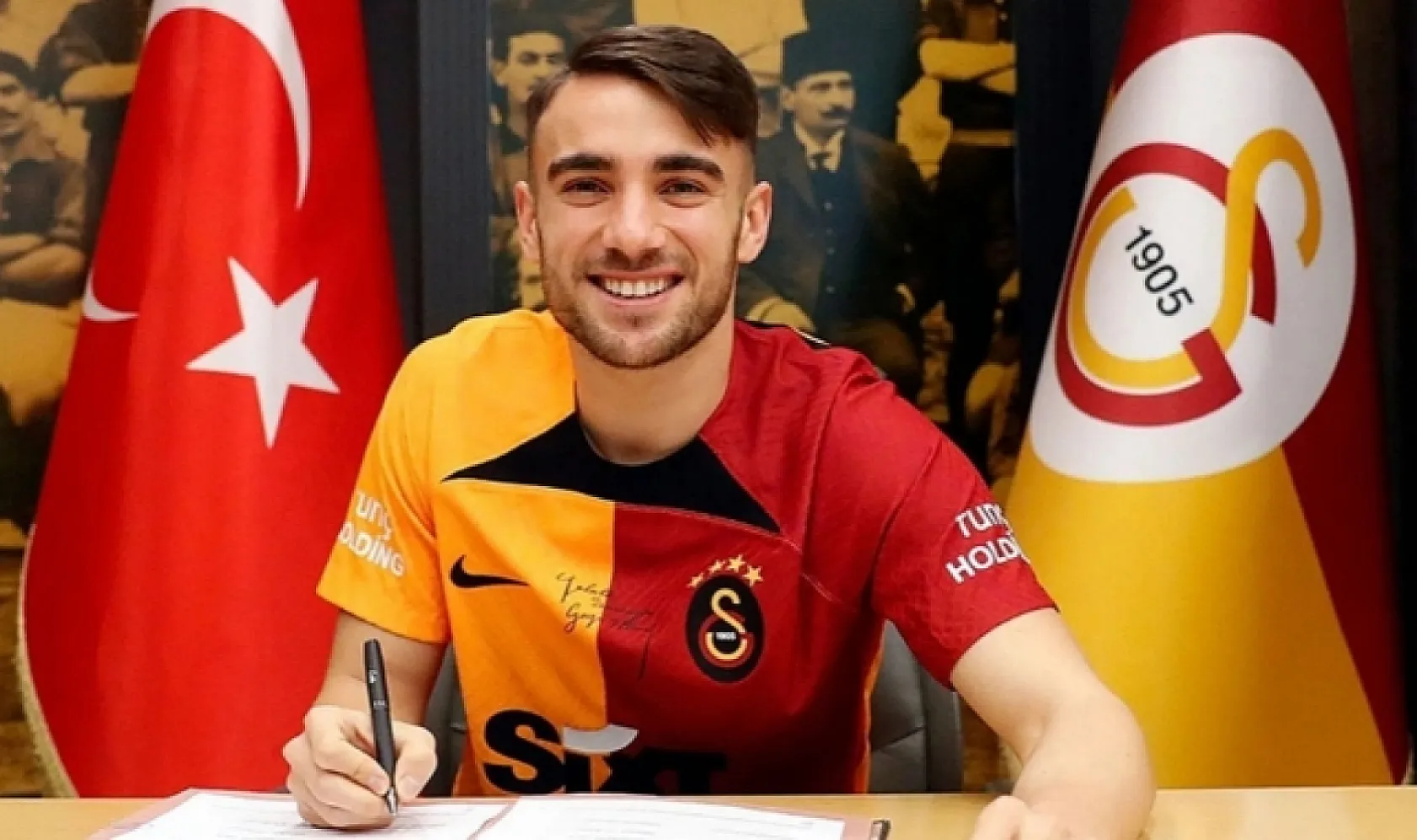 Okan Buruk'tan 'Osimhen' yorumu: 'Çok iyi bir oyuncu transfer ettik'