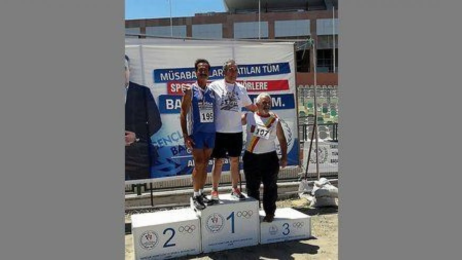 Büyükşehir'in Veteran Sporcuları Şampiyonadan Dereceyle Döndü