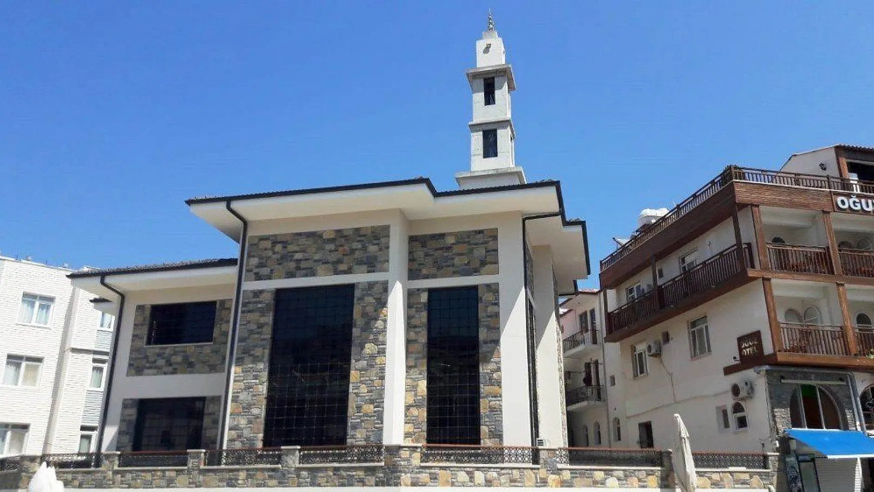 Muğla'da 'kilise görünümlü cami' tartışması