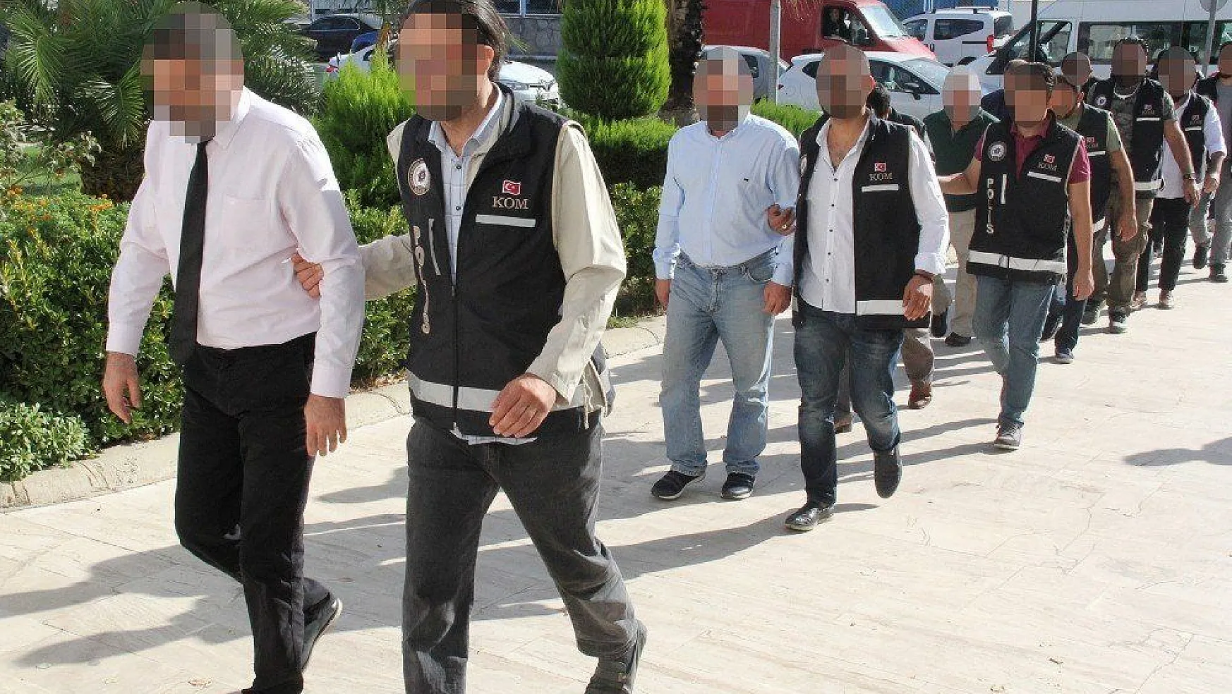Milas'ta rüşvet ve tefecilik iddiasına 9 gözaltı