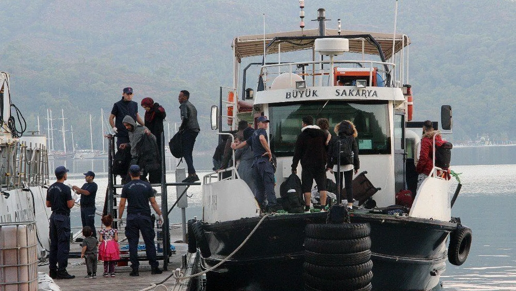 Fethiye'de 93 kaçak göçmen yakalandı