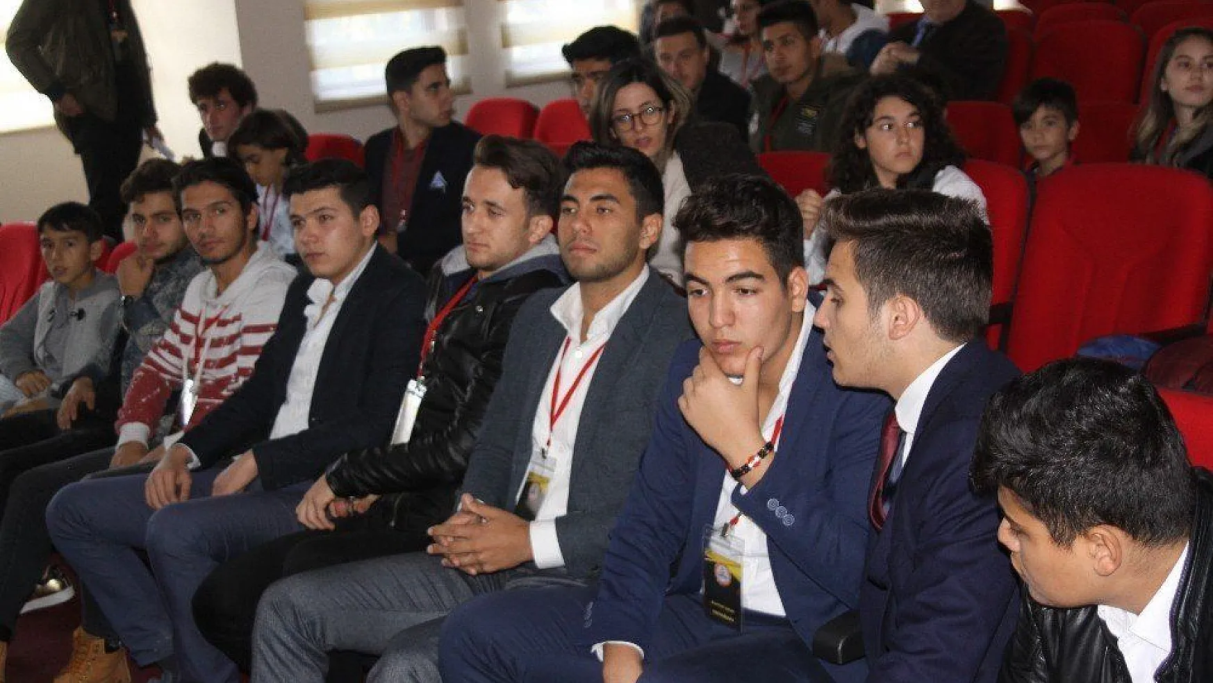 Muğla'da İl Öğrenci Meclisi başkanlık seçimi yapıldı