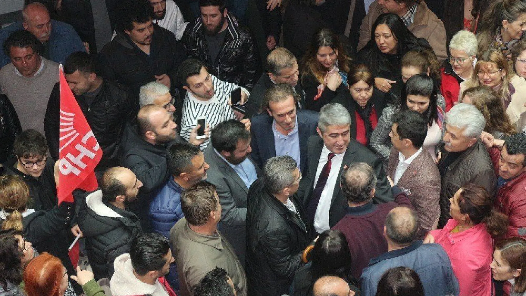 CHP'li Aday Oktay, 'Marmaris'i demokrasinin kalesi yapacağız'