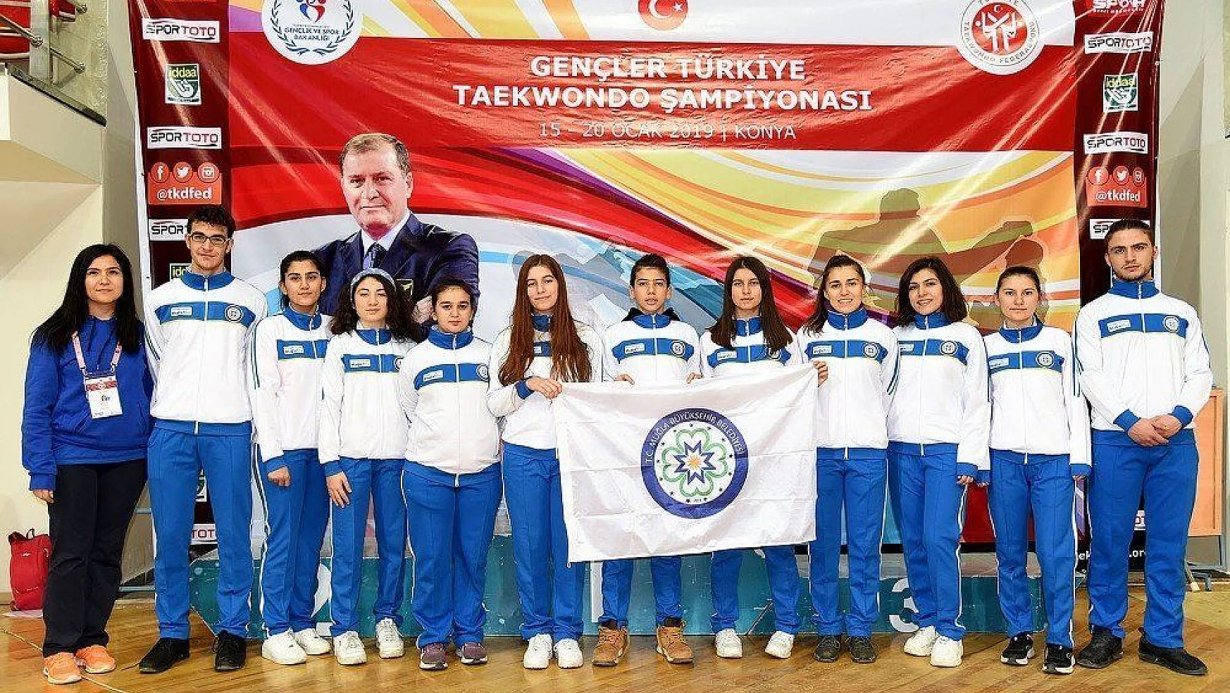 Büyükşehir'in Taekwondocuları Türkiye'yi temsil edecek