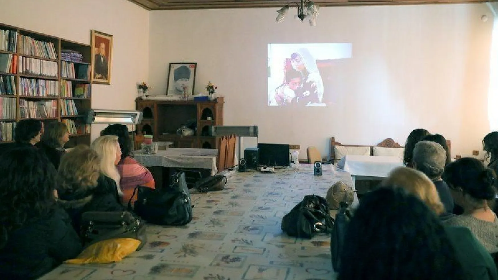 Menteşe'de kadın filmleri gösterimi