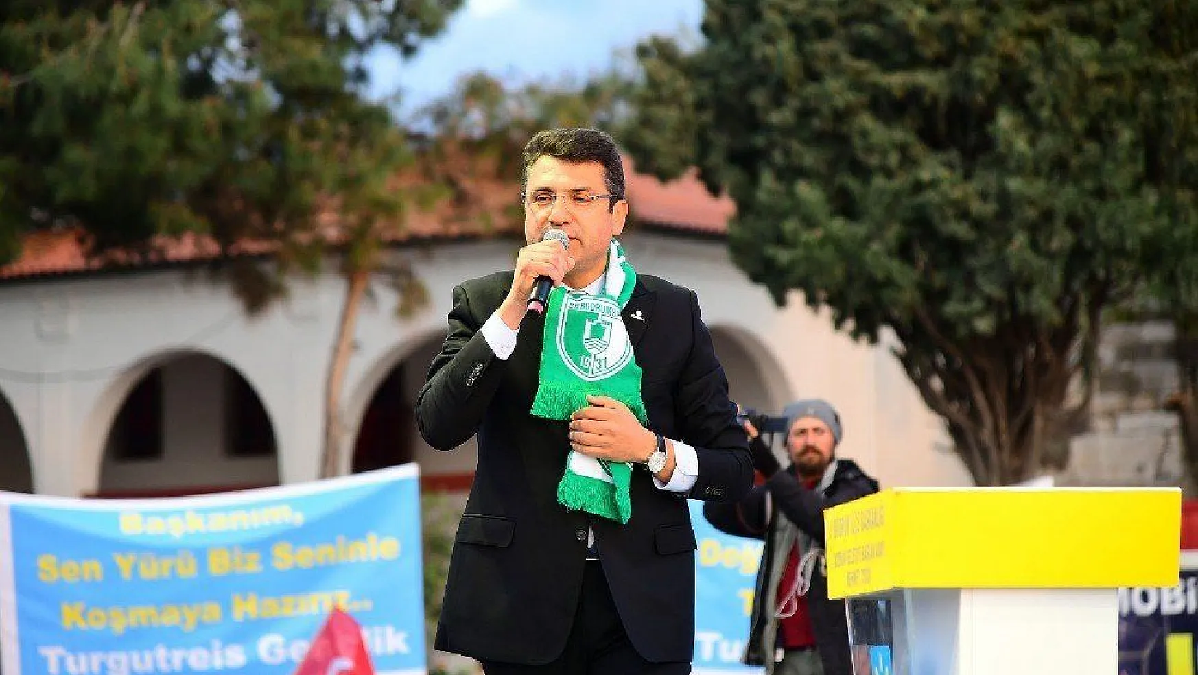 Mehmet Tosun, Bodrum mitinginde coşkuyla karşılandı