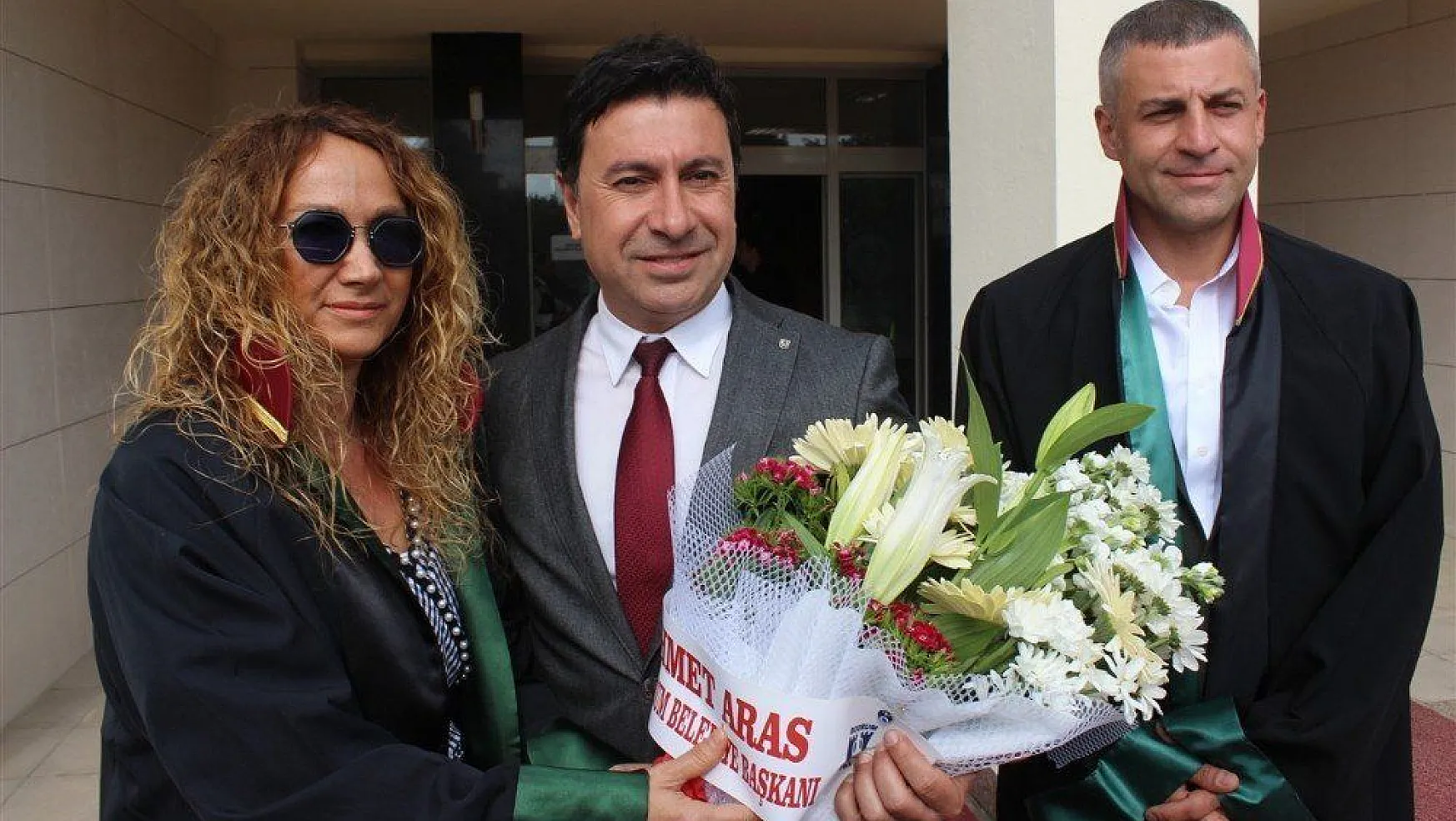 Başkan Aras avukatların gününü kutladı