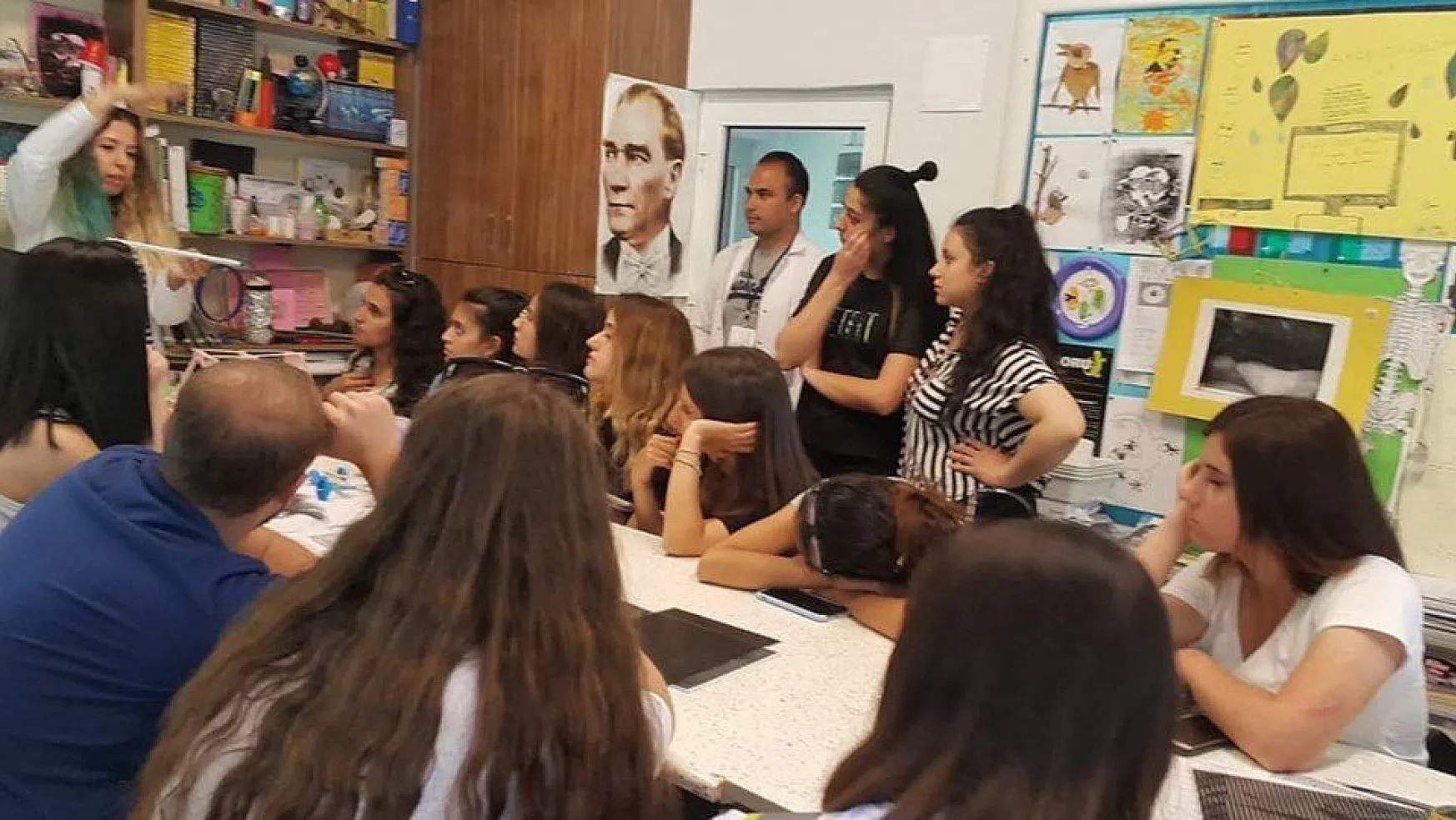 Öğretmen adayları, İçmeler Atatürk Bilim ve Eğitim Parkı'nı ziyaret etti
