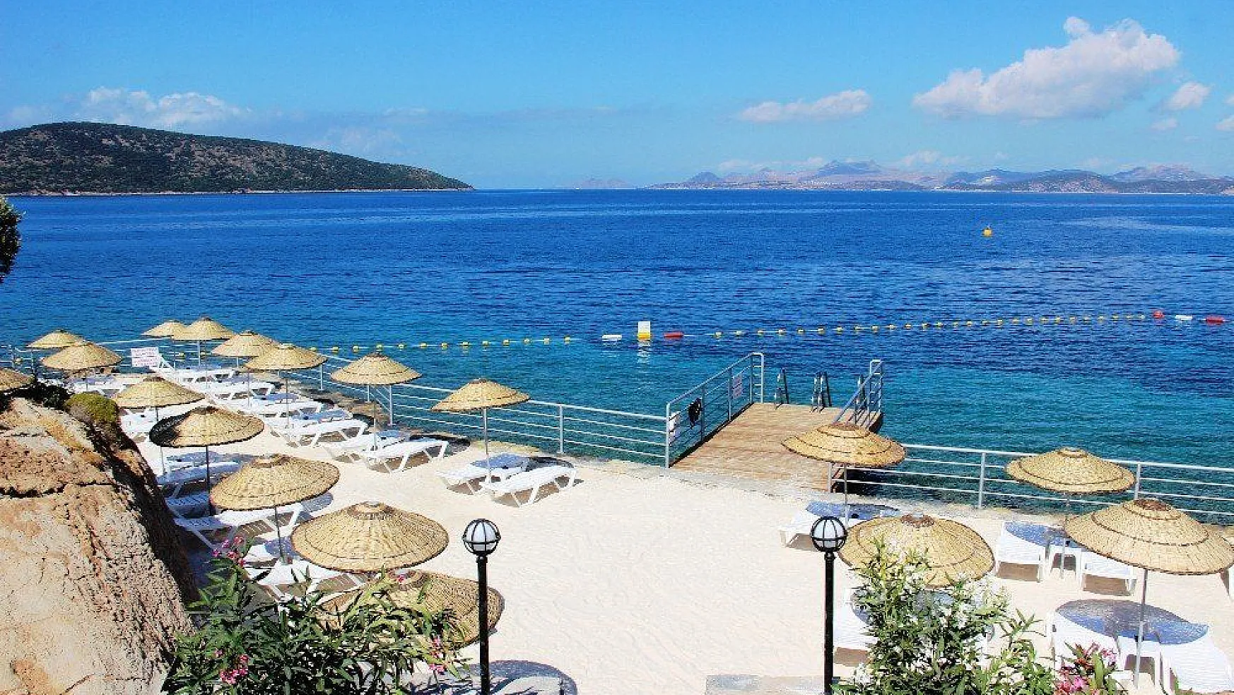 Kültür ve Turizm Bakanlığının ilk halk plajı Bodrum'da açıldı