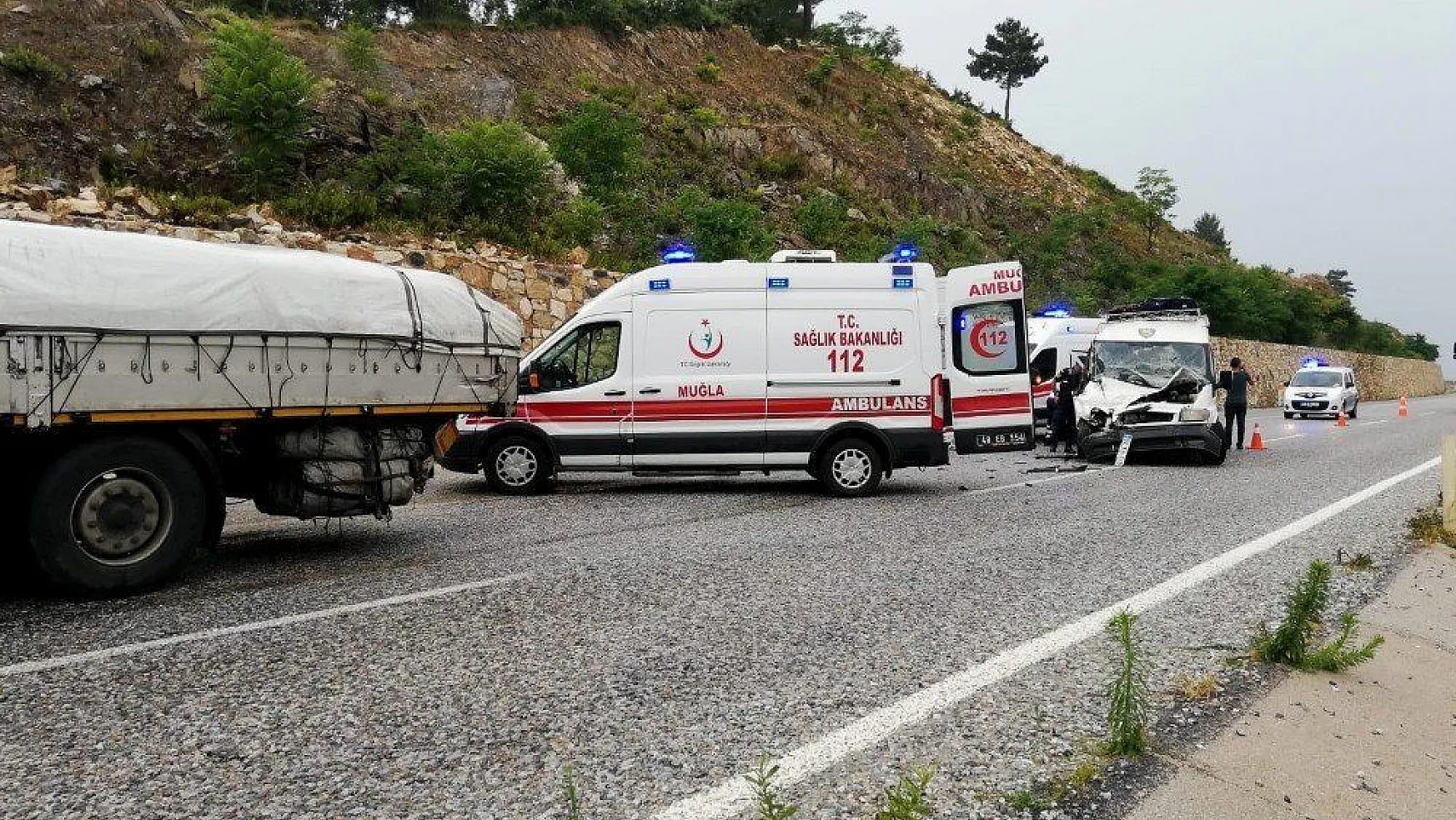 Yatağan'da kaza: 14 yaralı