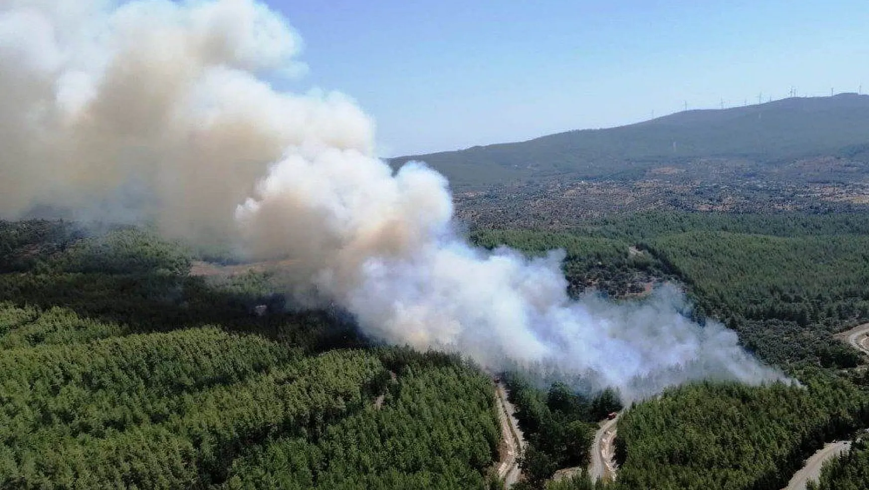 Bodrum'da çıkan orman yangınında alevler köylere ulaştı