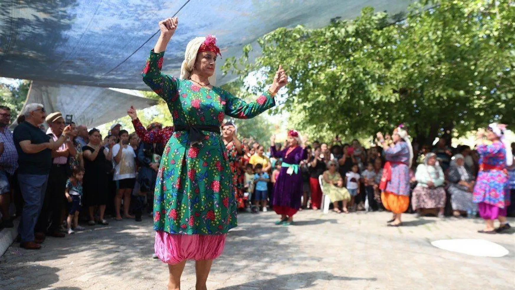Bodrum'un en renkli festivali başladı