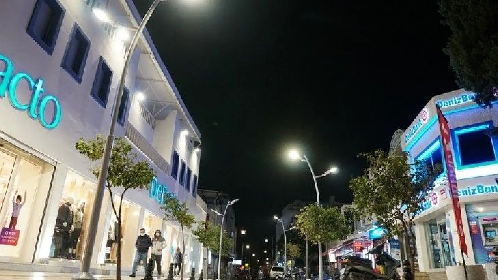 Atatürk Caddesi ışıl ışıl olacak