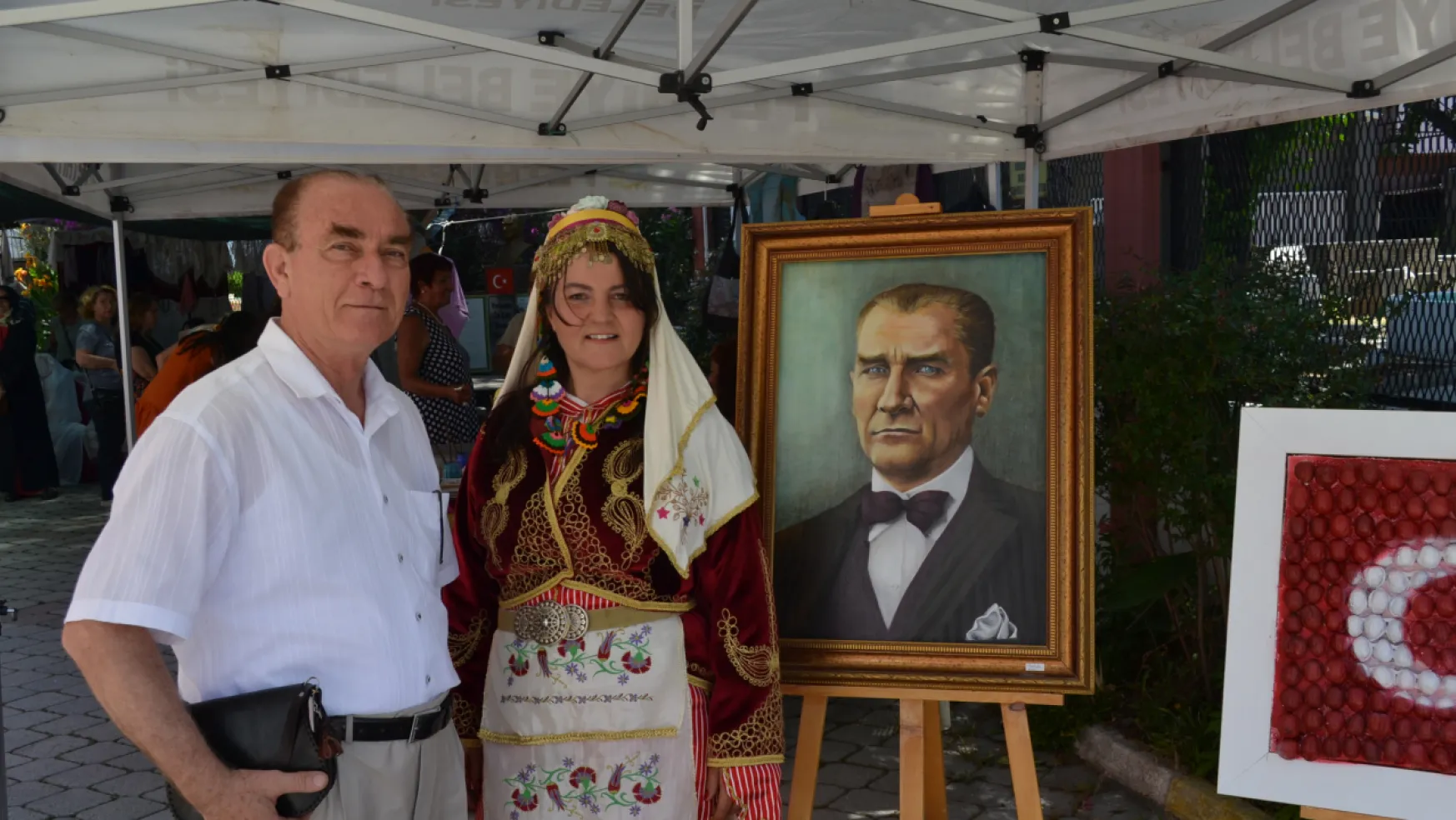 'Atatürk'ümüze benzemek benim için bir gururdur.'