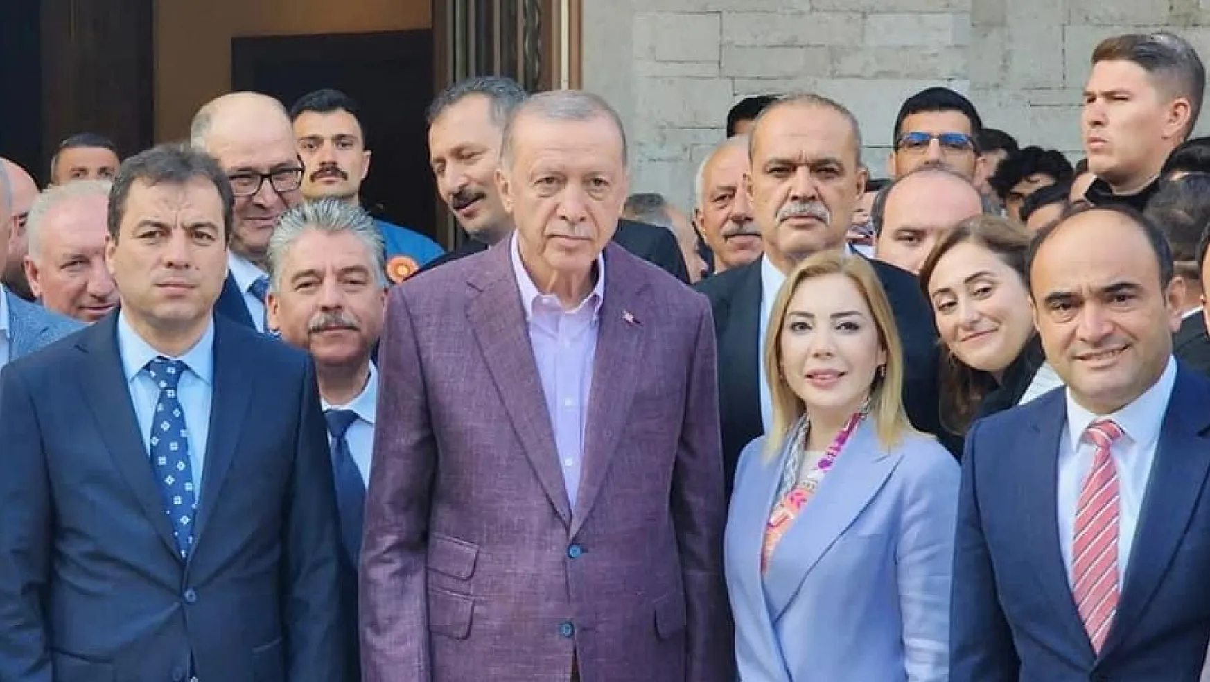 Başkan Akdenizli, Cumhurbaşkanı Erdoğan İle Bayram Namazı Kıldı