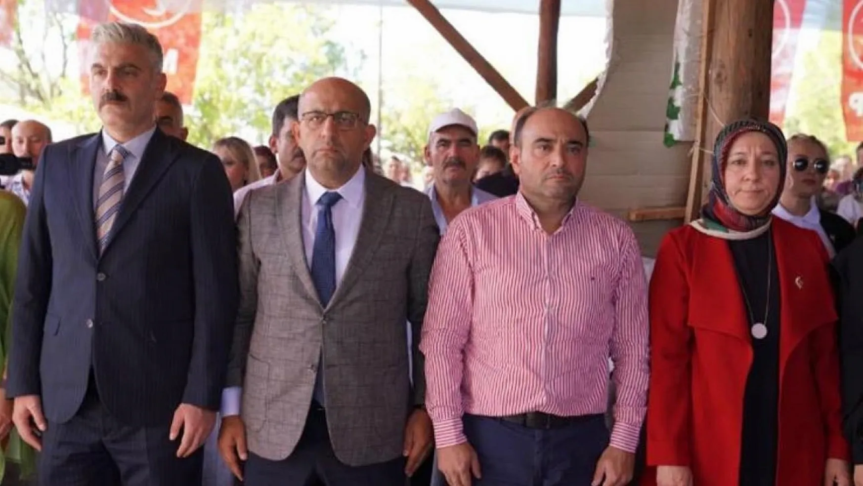 Başkan Akdenizli MHP İl Kongresine Katıldı