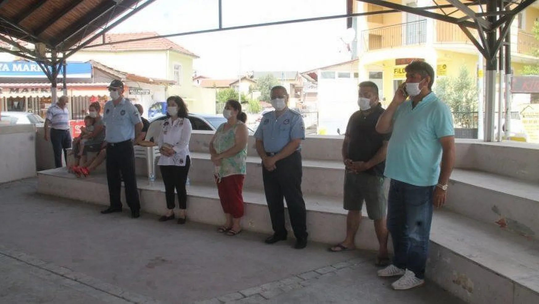 Belediye bandosu Foça Mahallesi'nde konser verdi