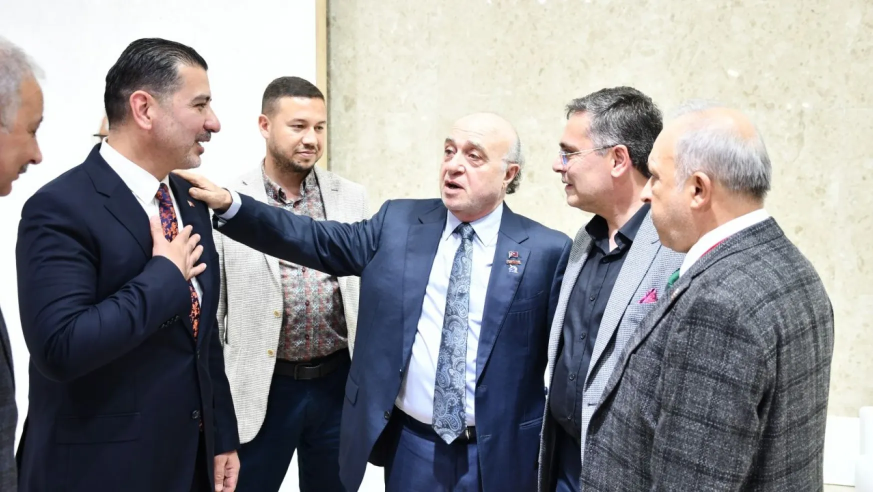 Belediye Başkanı Toksöz, 'Marble Izmir Fuar 2023'ü ziyaret etti