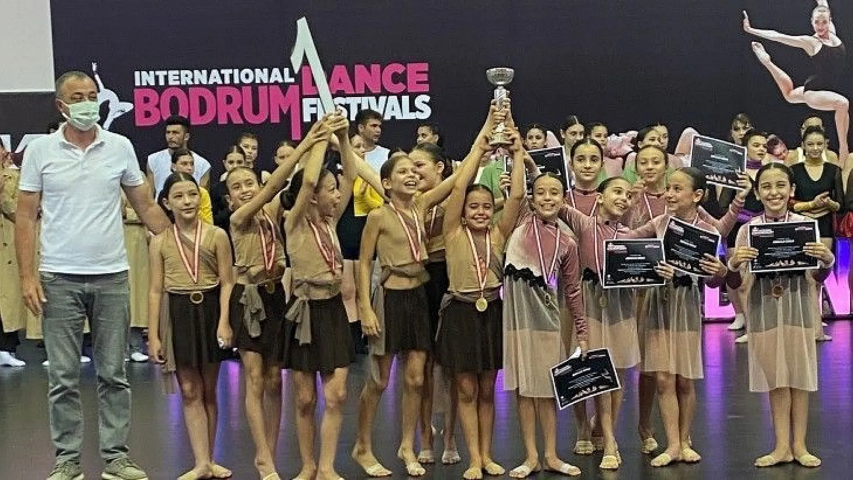 Bodrum'lu çocuklar 4 günde 15 altın madalya ile 2021 Türkiye şampiyonu oldular