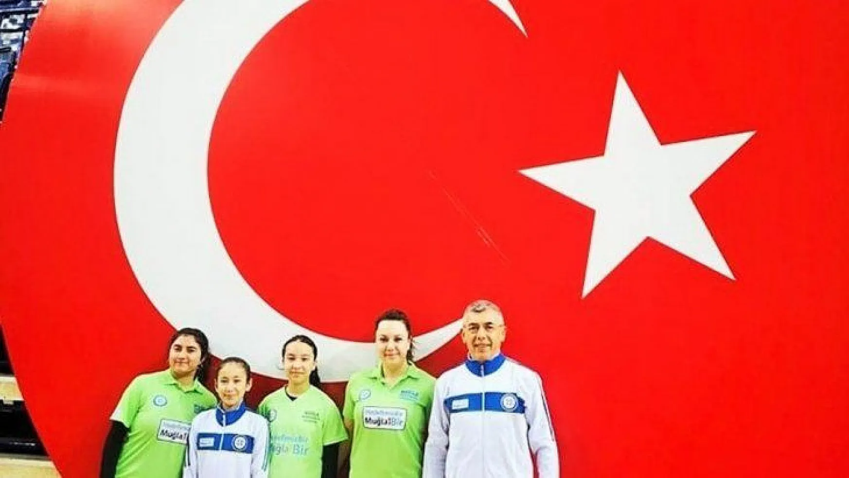 Büyükşehir'in Kadın Masa Tenisçileri 2. Lig'de