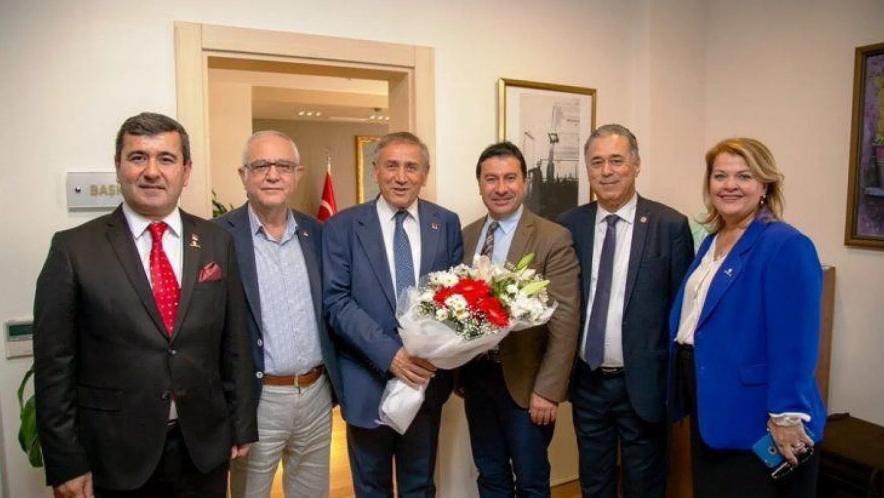 CHP Genel Başkan Yardımcısı doğum gününü Bodrum'da kutladı