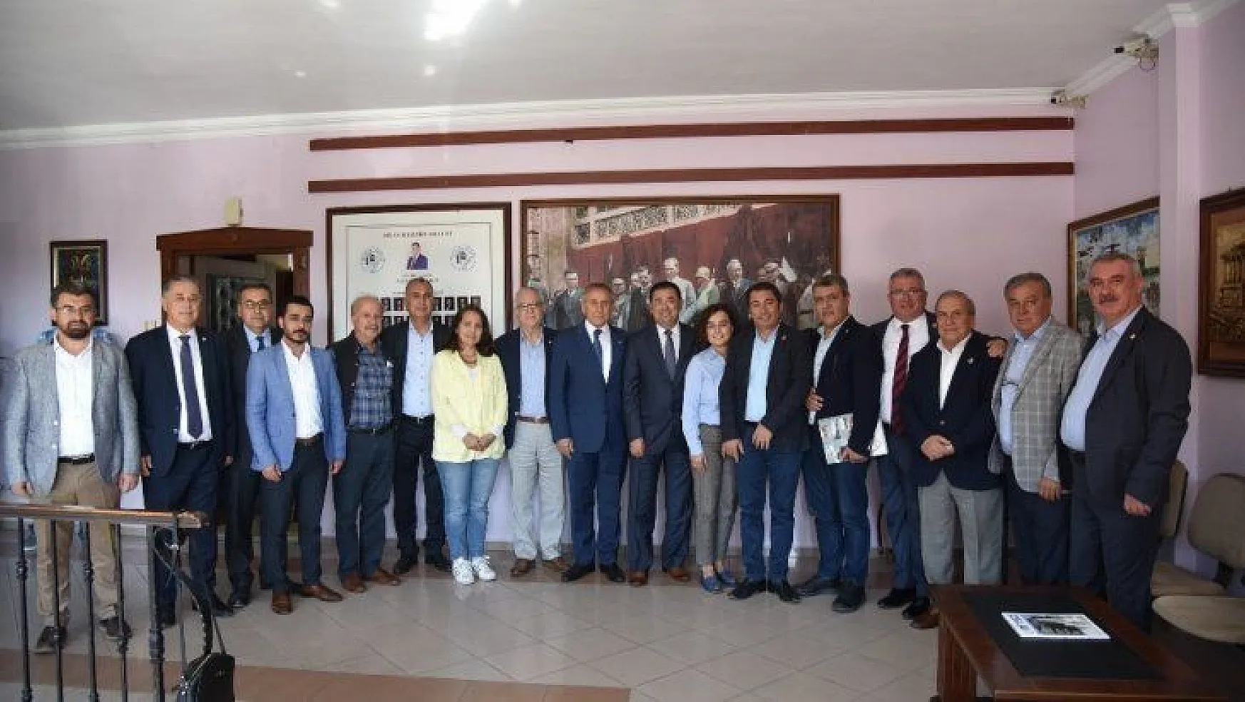 CHP Genel Başkan Yardımcısı Yıldırım Kaya'dan Başkan Tokat'a Ziyaret