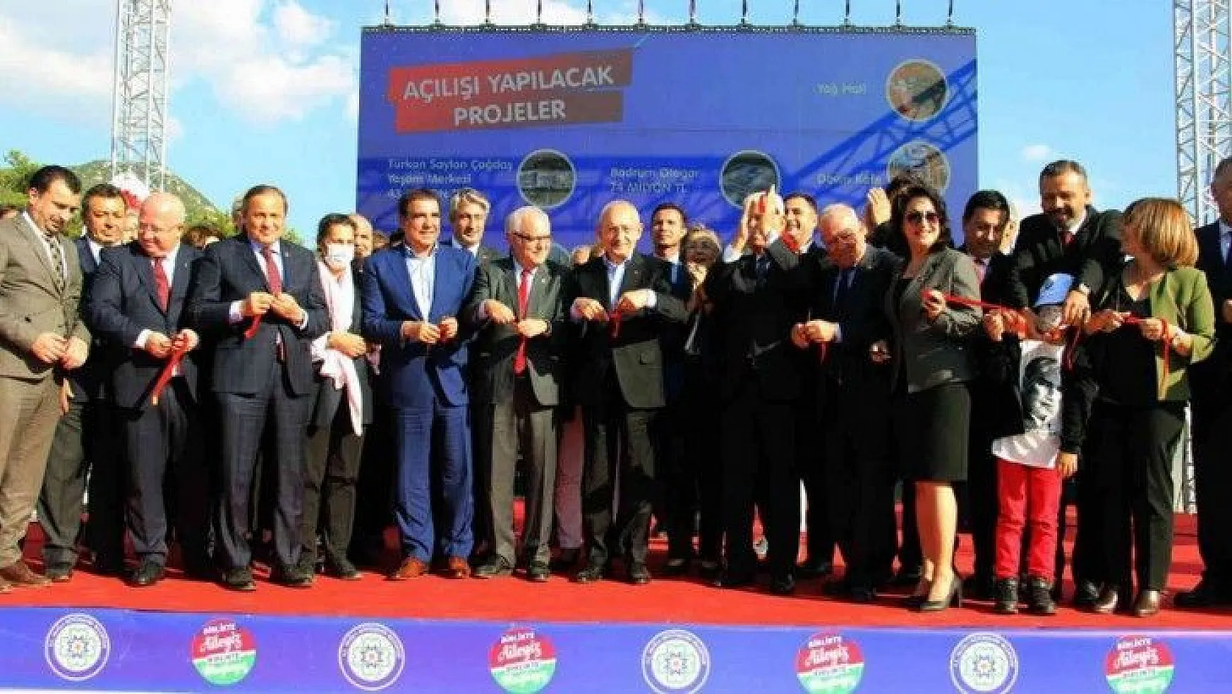CHP Genel Başkanı Kılıçdaroğlu Muğla'da açılış ve temel atma törenine katıldı
