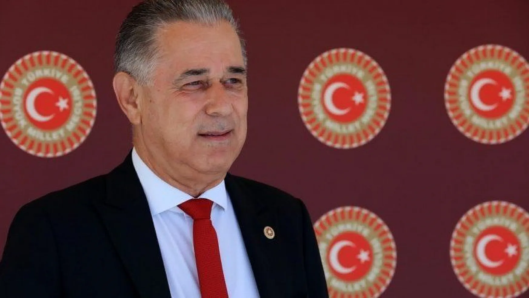 CHP'li Özcan'dan Milli Eğitim Bakanı'na sorular