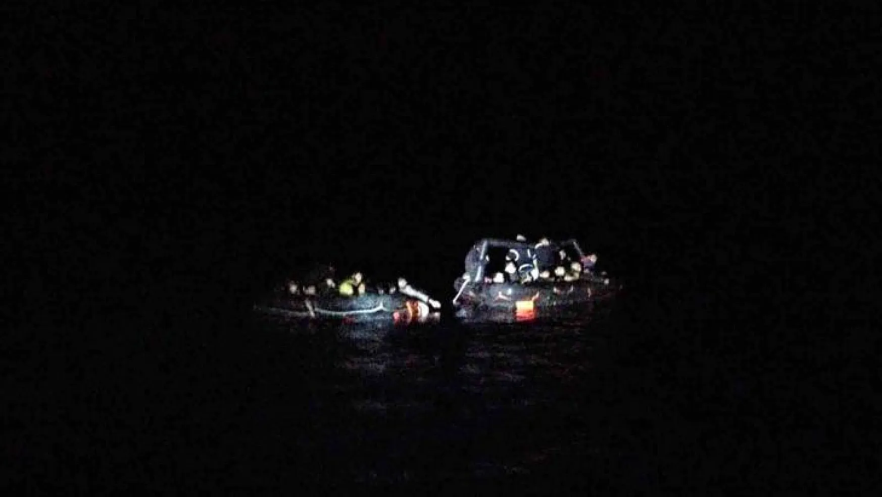 Datça'da bir gecede 60 göçmen kurtarıldı