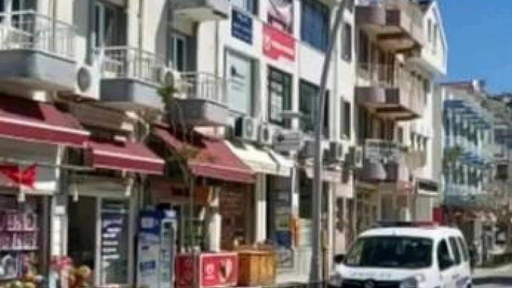 Datça polisi yarın sokağa çıkacak yaşlıları anonsla uyardı