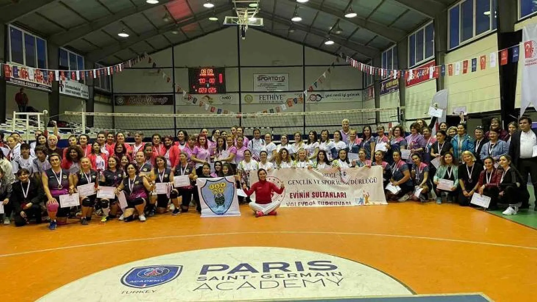 Evimin sultanları kadın voleybol turnuvasında Köyceğiz ikinci oldu