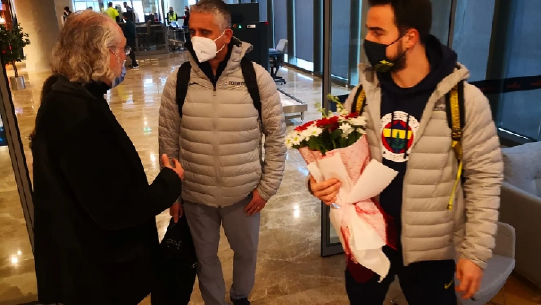 Fenerbahçe'yi havaalanında karşıladılar